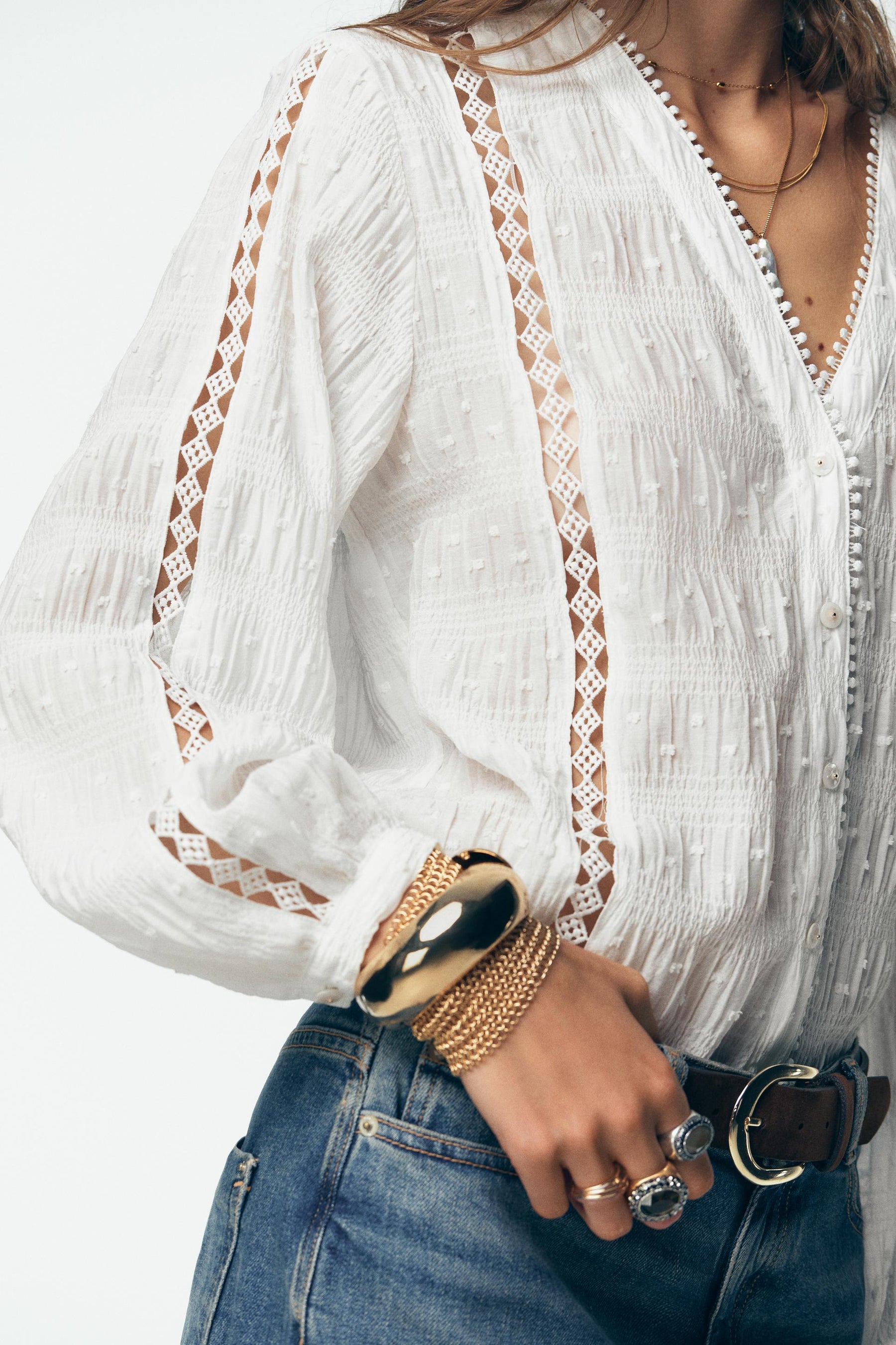 Bluse mit Spitzenbesatz