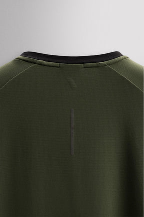 TECHNICAL STRUCTURE T-SHIRT - Image 10