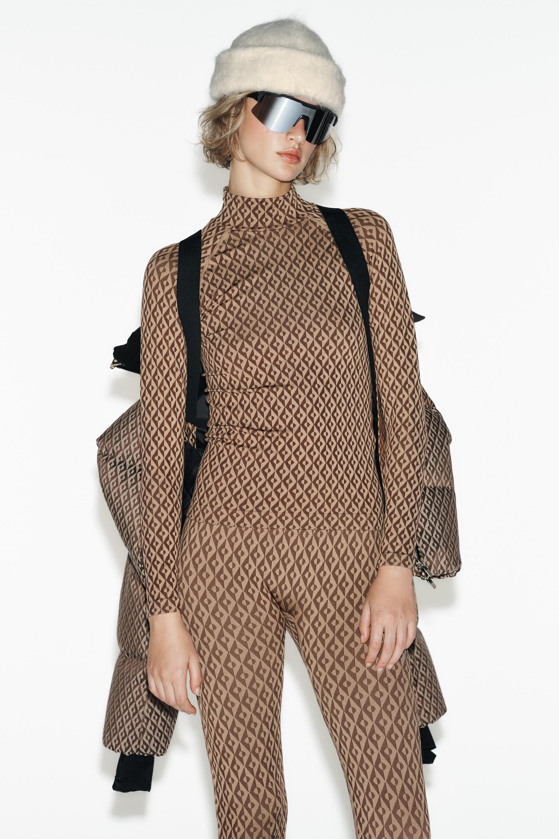 Nahtloses Thermo-Jacquard-T-Shirt