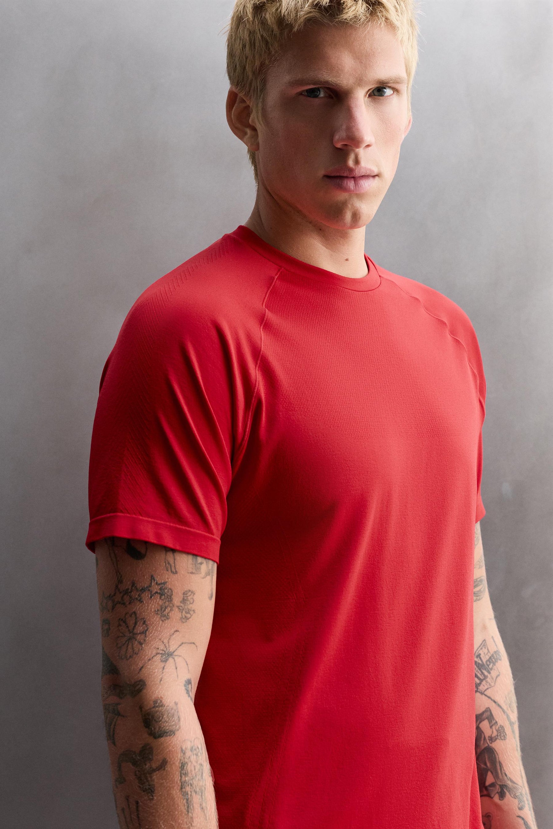 SEAMLESS TECHNICAL T-SHIRT - Image 5