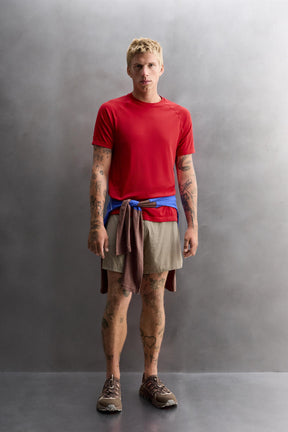 SEAMLESS TECHNICAL T-SHIRT - Image 1