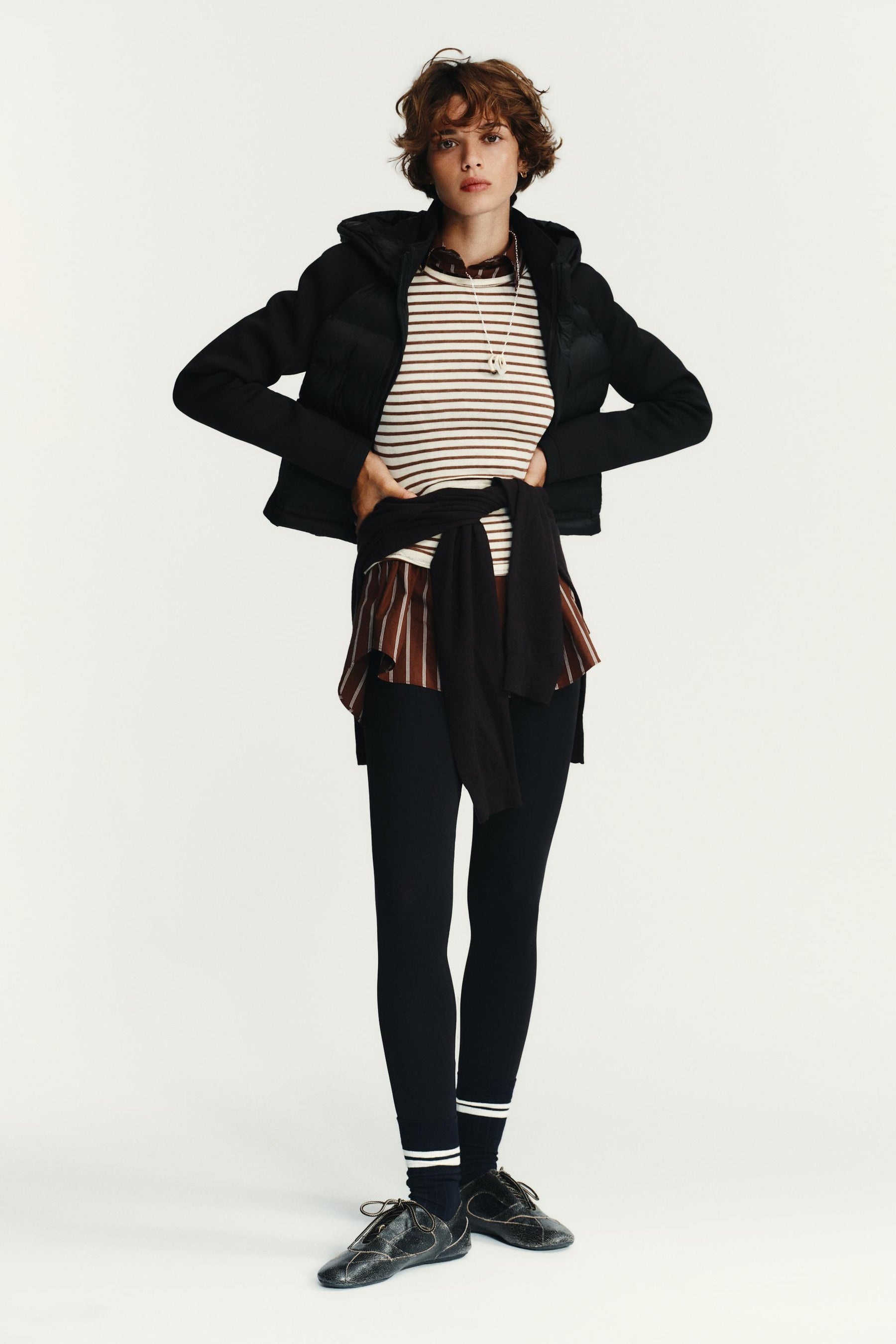 Gesteppte Jacke mit abnehmbarer Kapuze