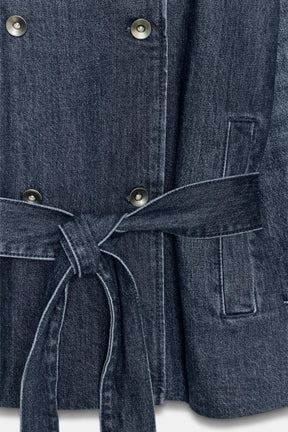 Jeans-Midijacke mit Gürtel