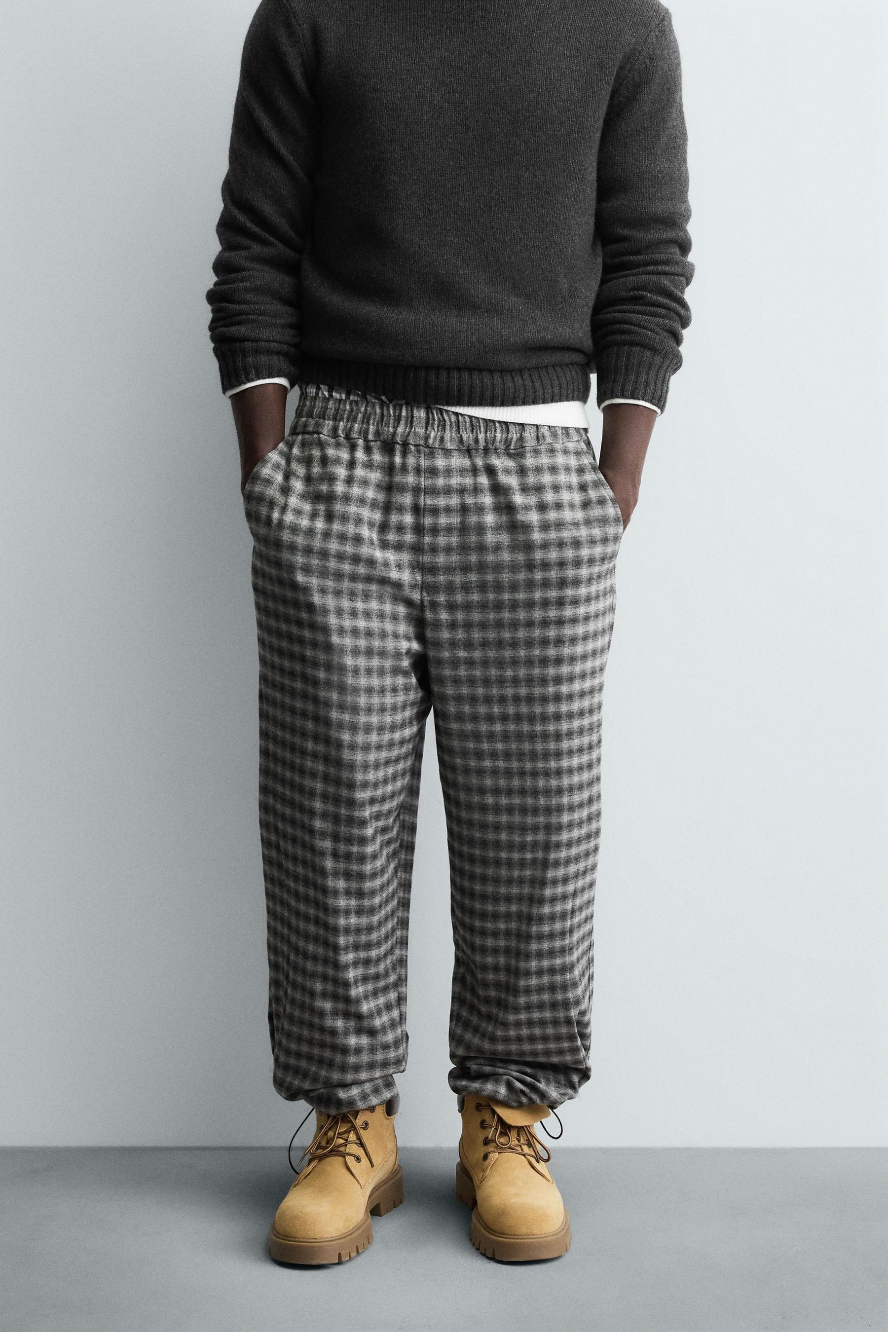 RELAXED FIT TEXTURED TROUSERS - Image 2