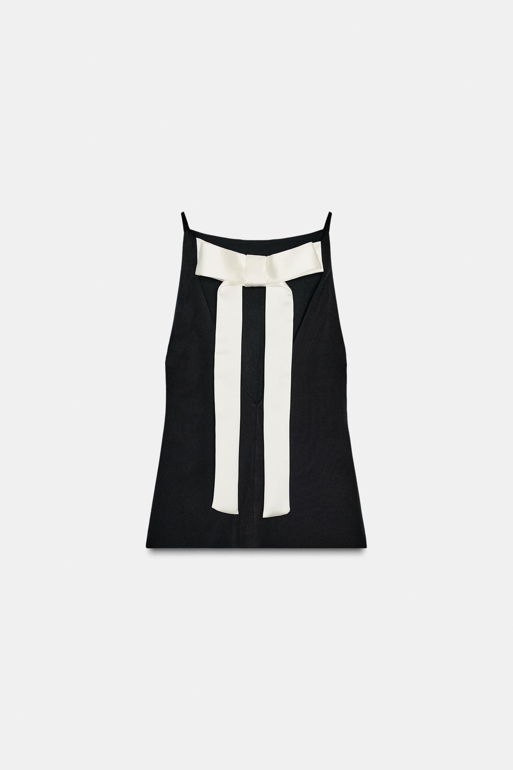 Bluse mit Schleife am Rücken