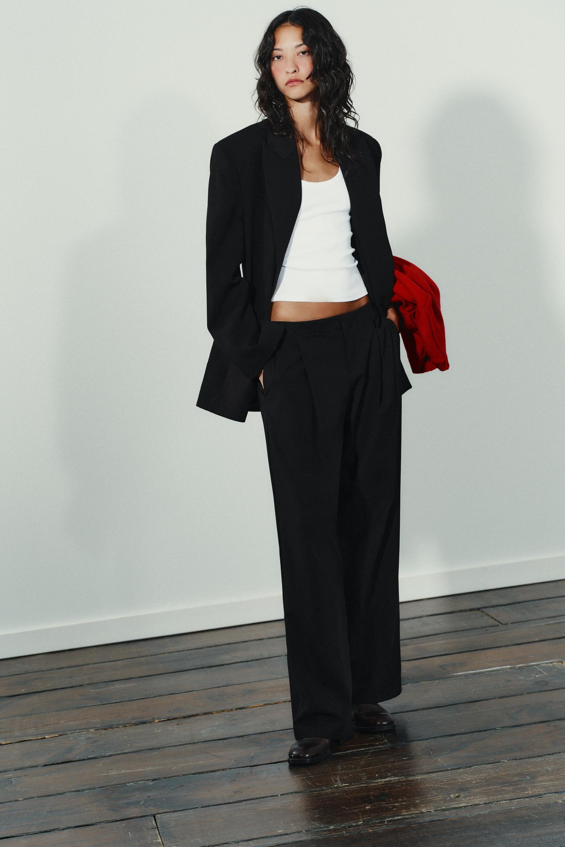 Low-Rise Trousers