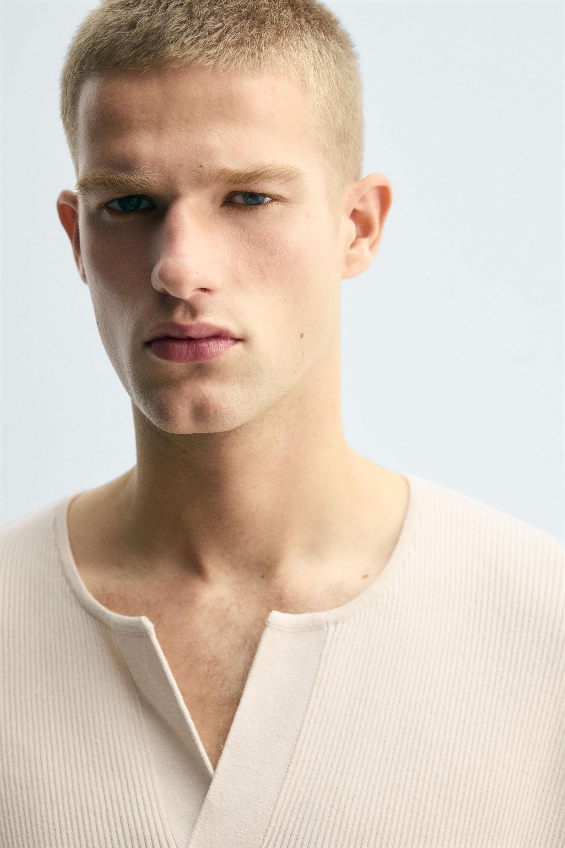 TEXTURED RELAXED FIT SWEATER - Image 5