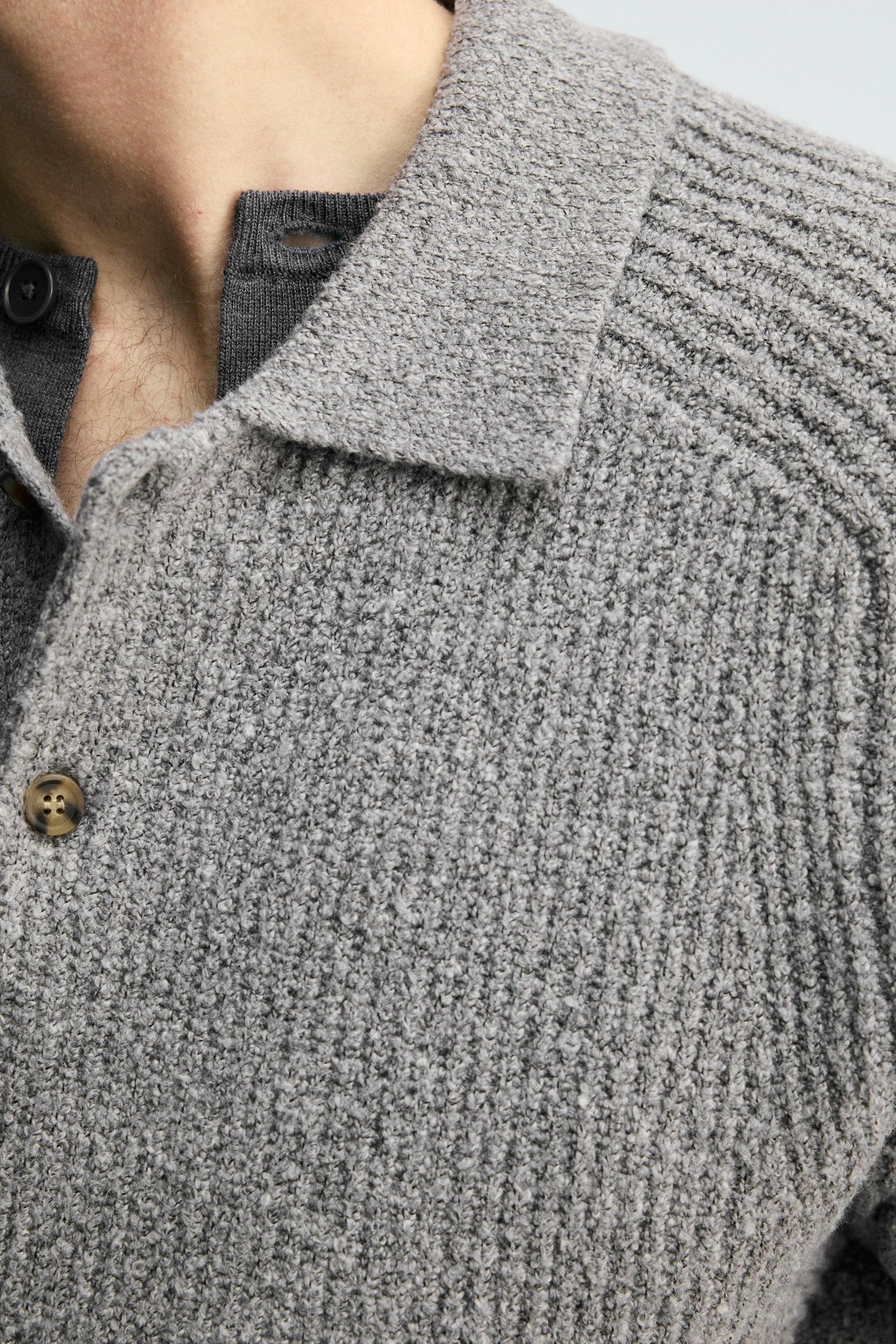 BOUCLÉ TEXTURED KNIT POLO SHIRT - Image 6