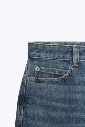 STRAIGHT LOOSE MID-WAIST JEANS
