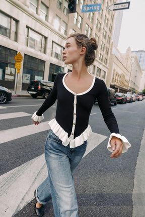 CONTRAST RUFFLE JACKET