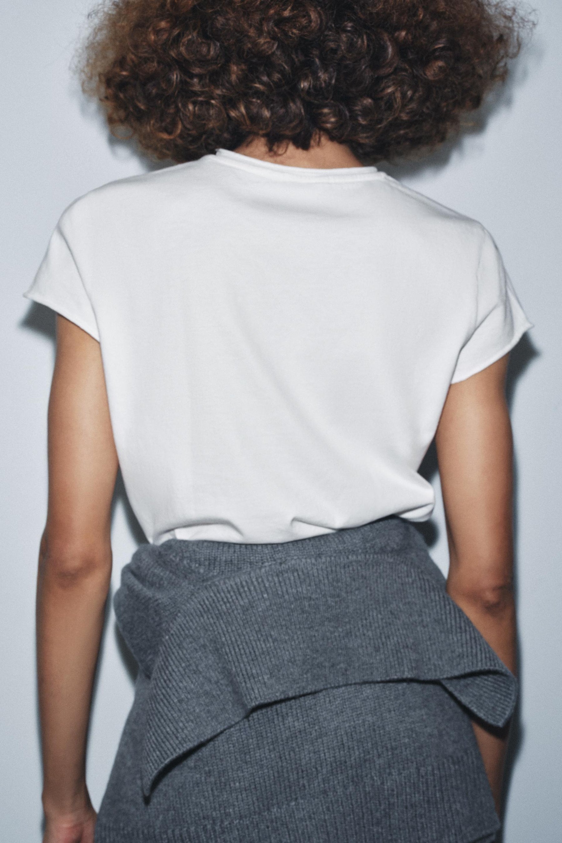 Besticktes T-Shirt