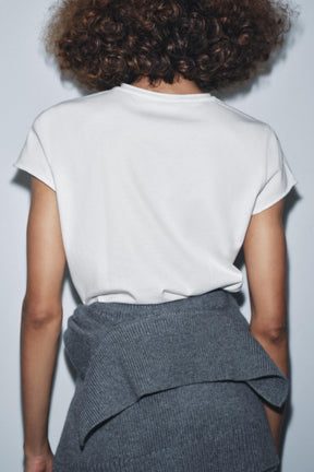 Besticktes T-Shirt