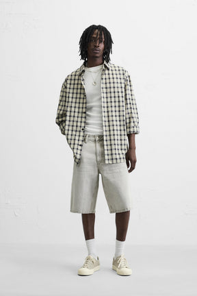 BAGGY FIT DENIM BERMUDAS - Image 1