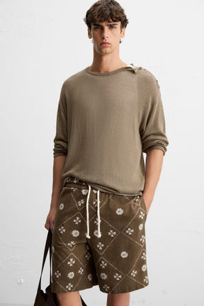 CONTRAST PRINT BERMUDA SHORTS - Image 6