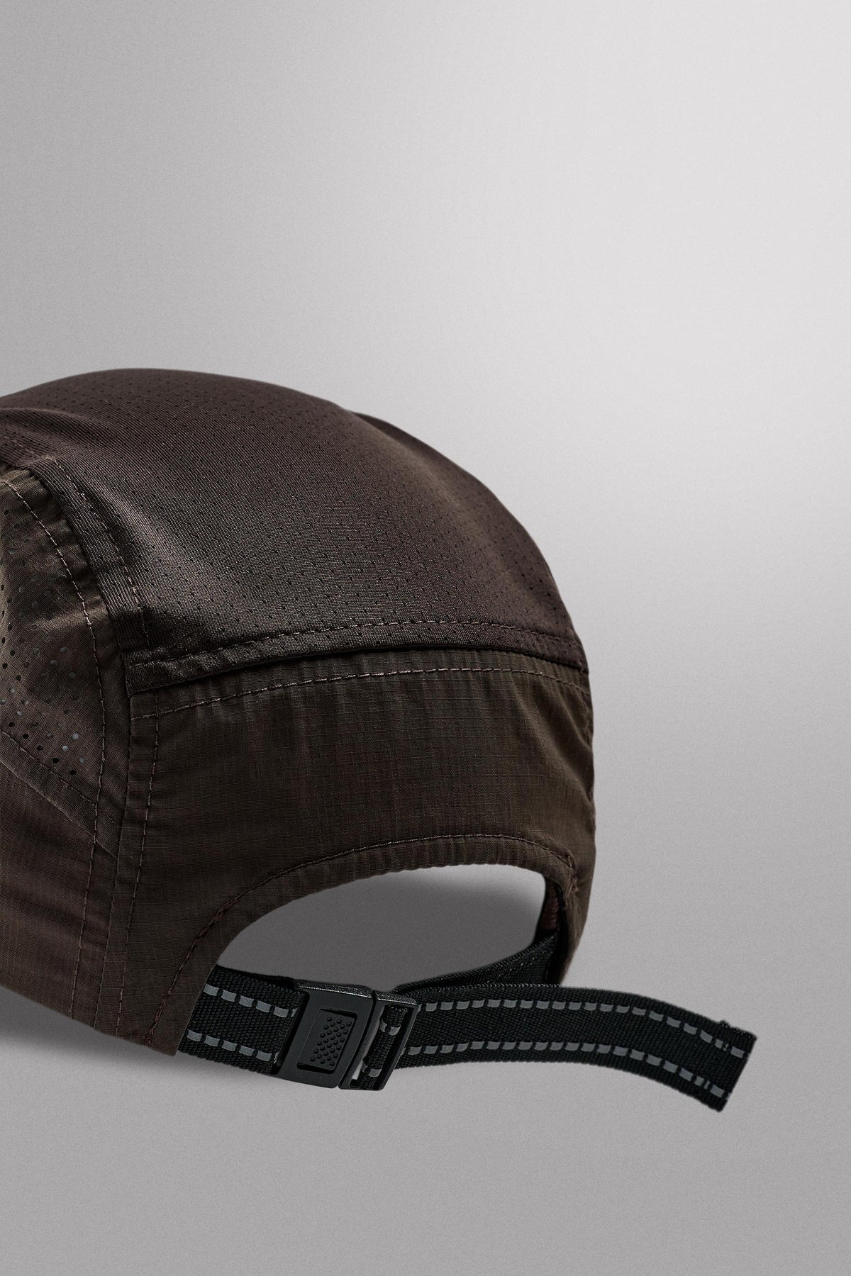 PERFORATED TECHNICAL LIMITED EDITION CAP - Image 2