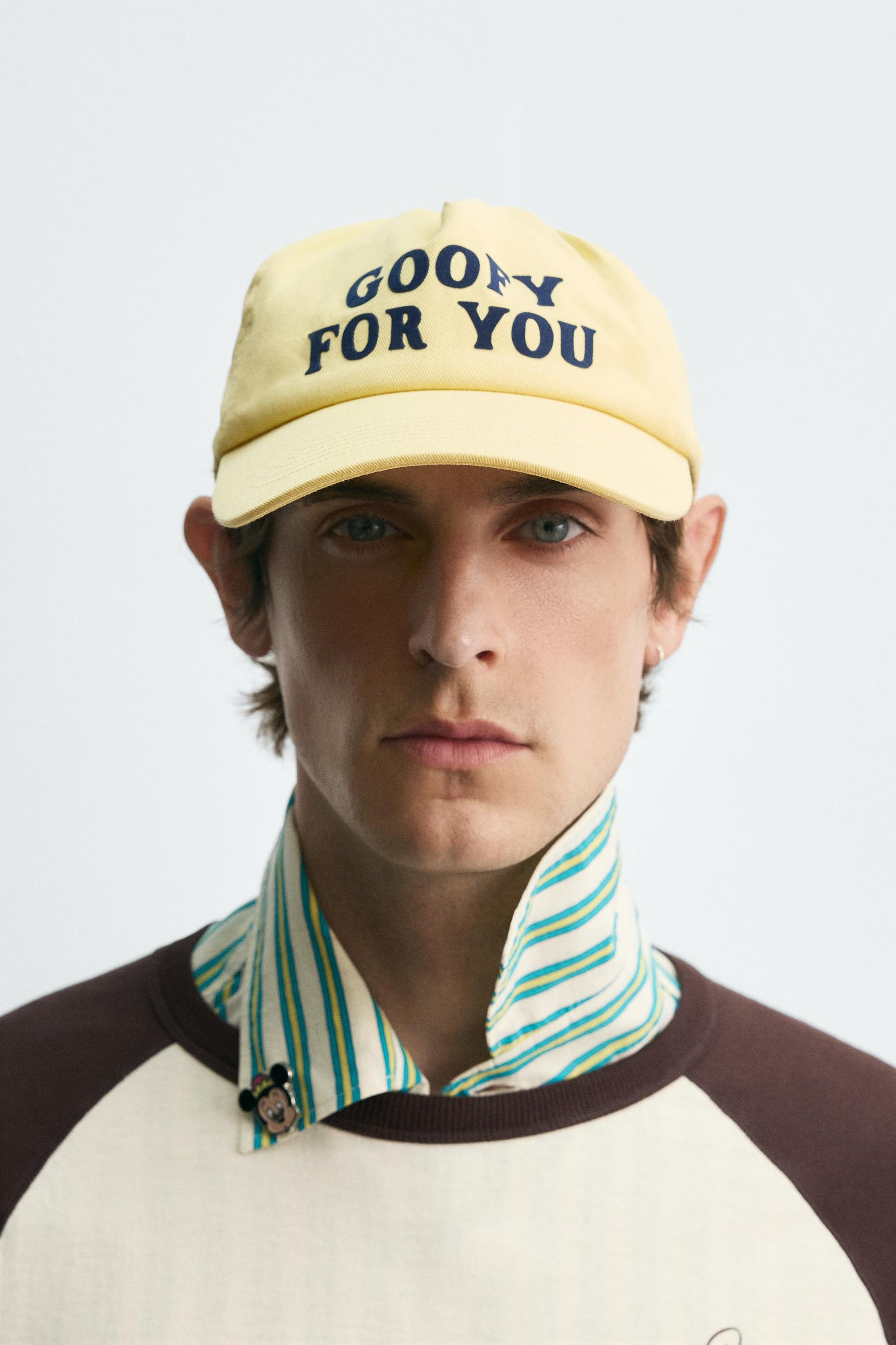 TEXT CAP HARRY LAMBERT FOR X DISNEY - Image 1