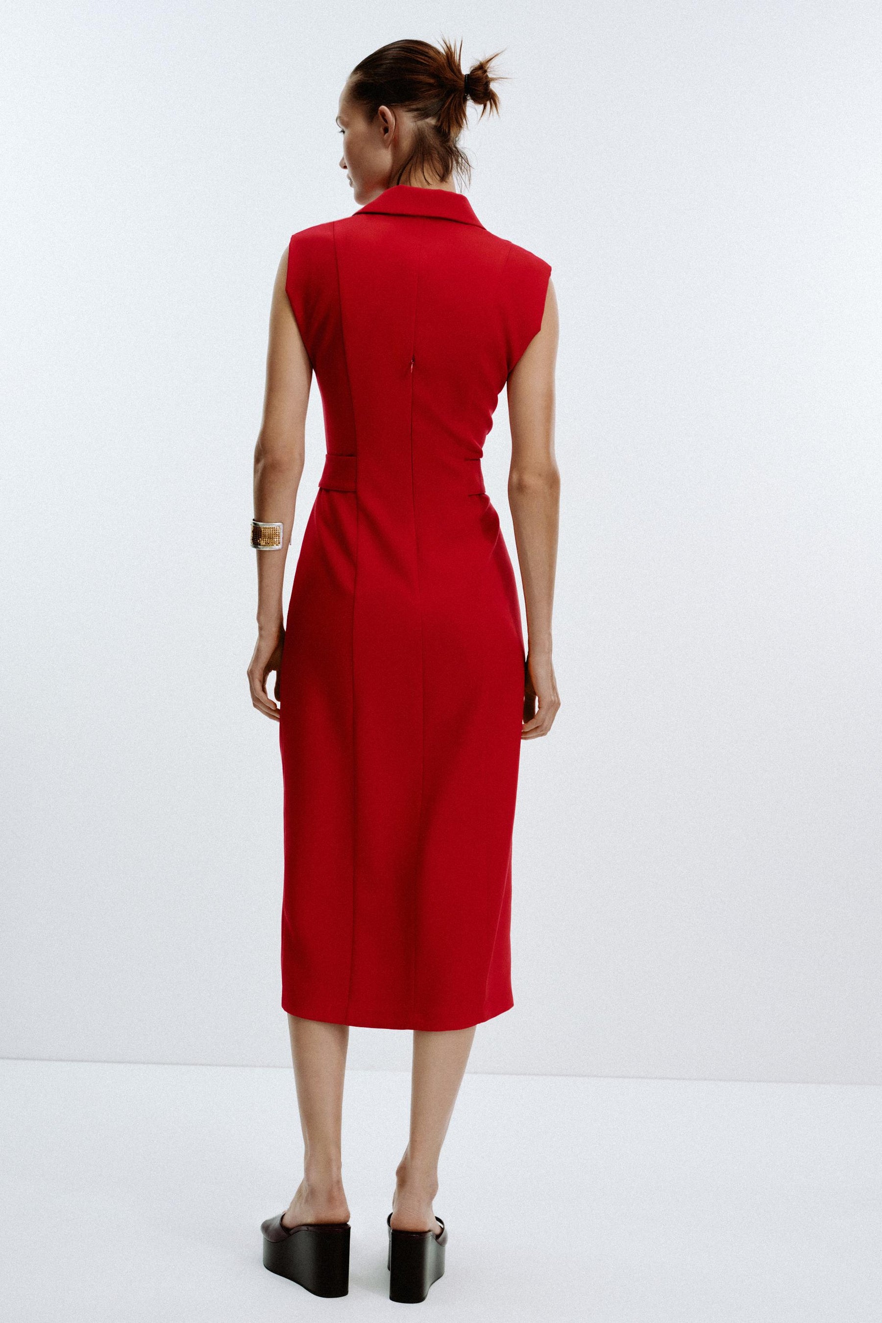 CREPE MIDI FITTED DRESS - Image 5