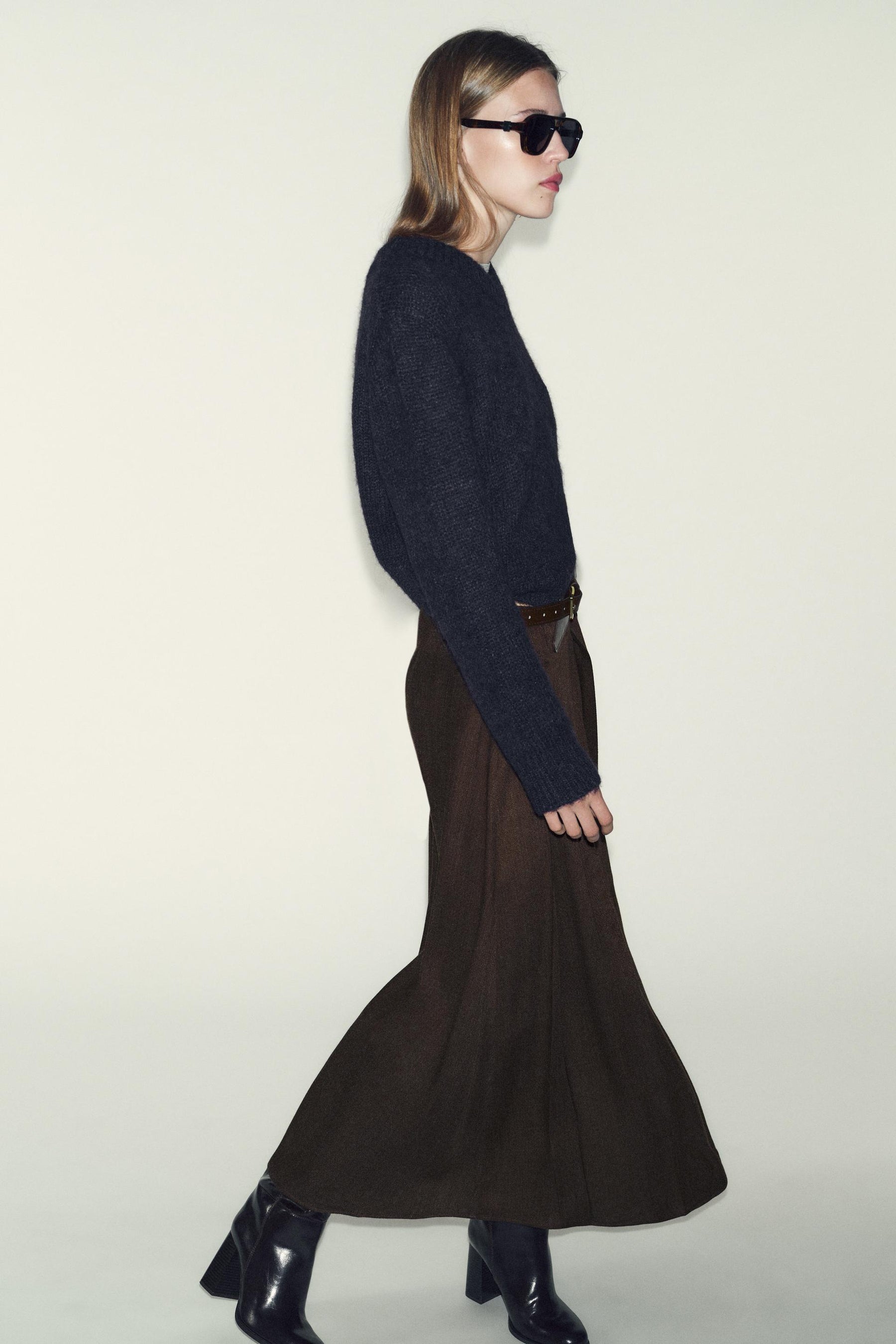 BELTED MIDI SKIRT