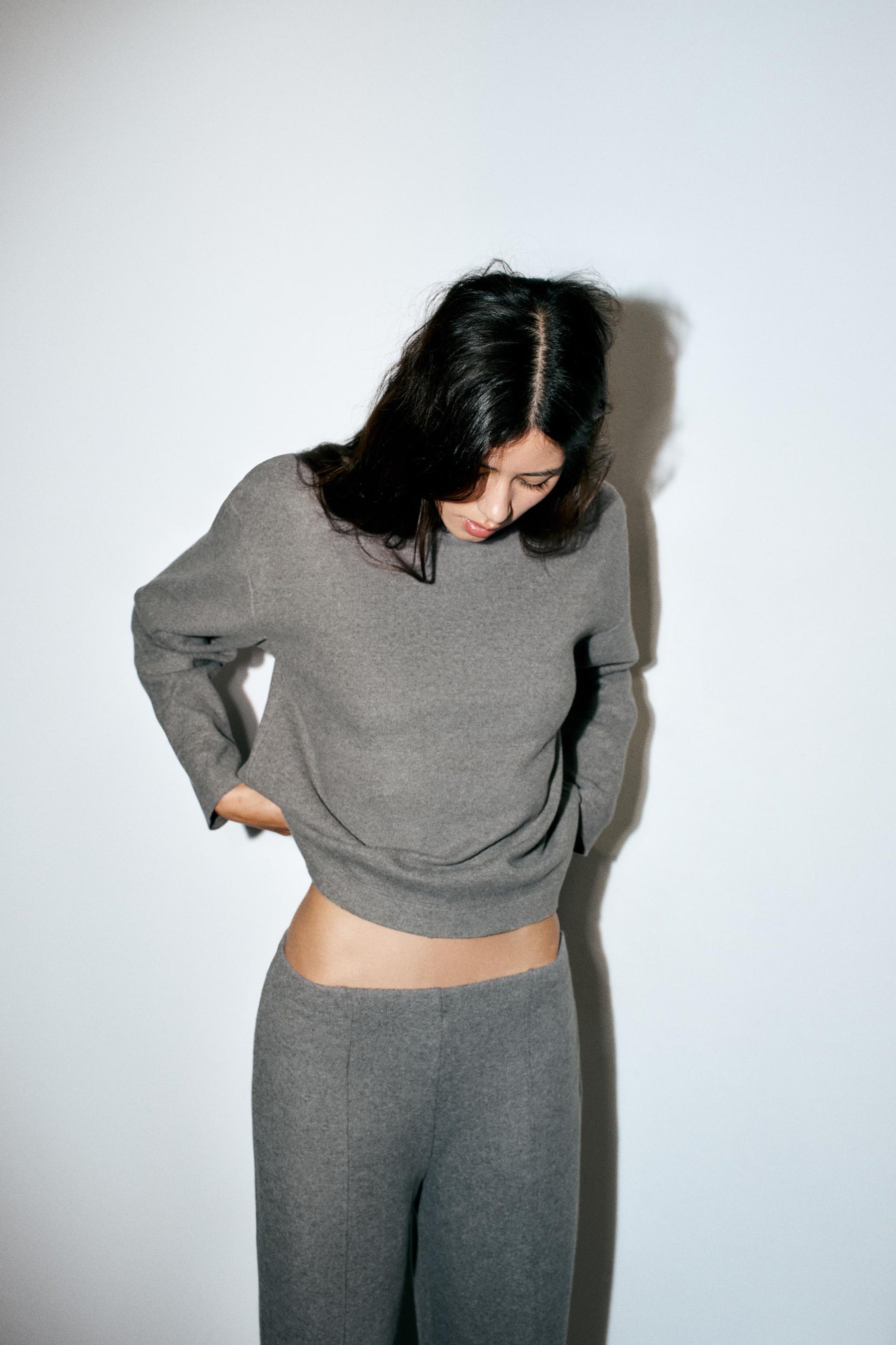 STRAIGHT-LEG TROUSERS