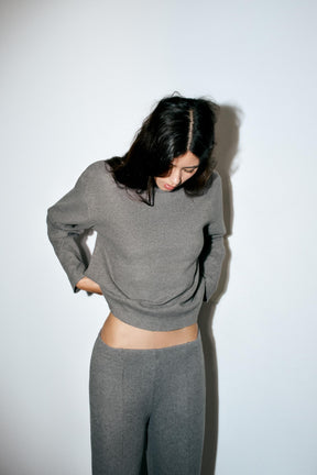 STRAIGHT-LEG TROUSERS