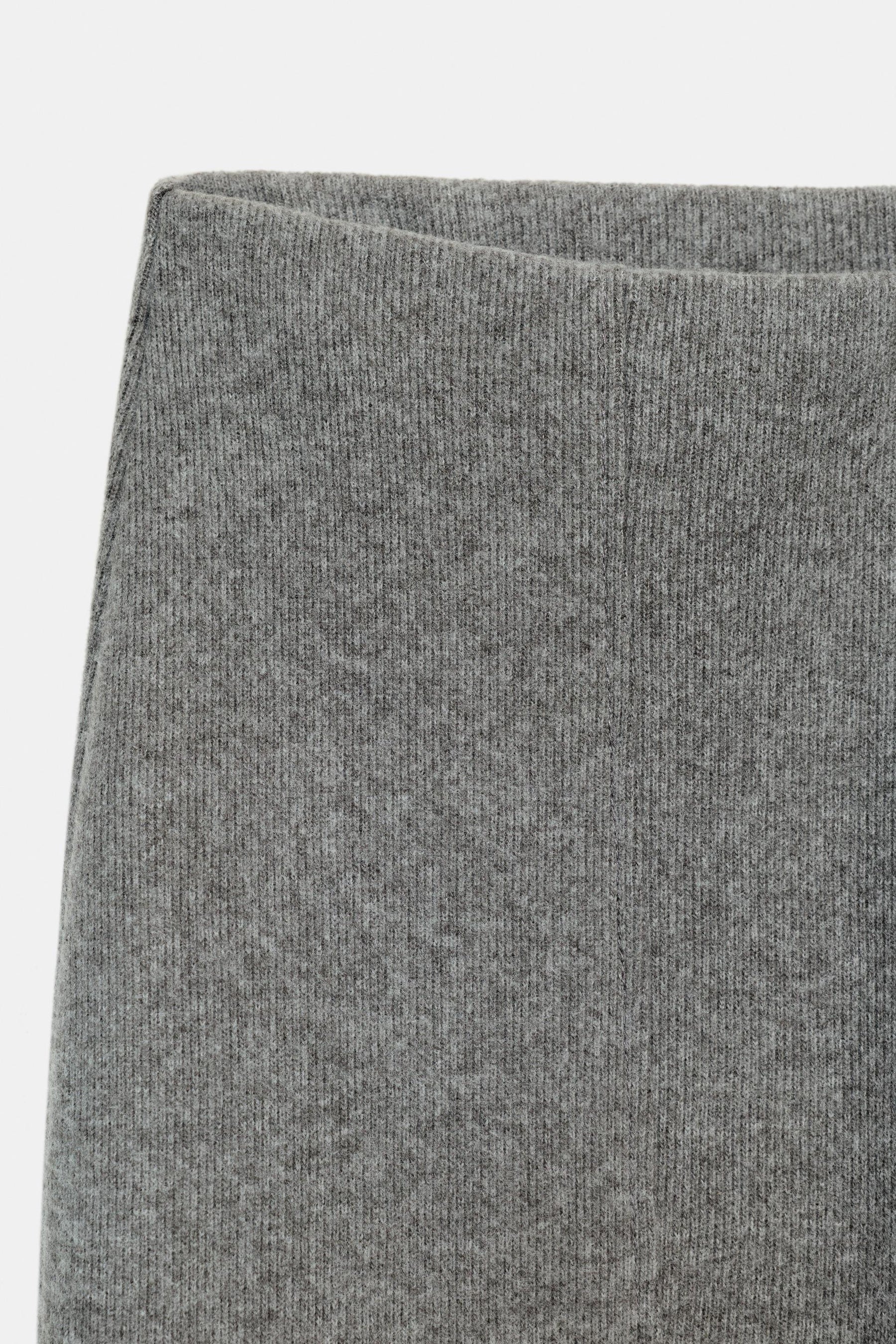 STRAIGHT-LEG TROUSERS