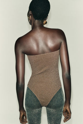 Body mit Metallicfaden