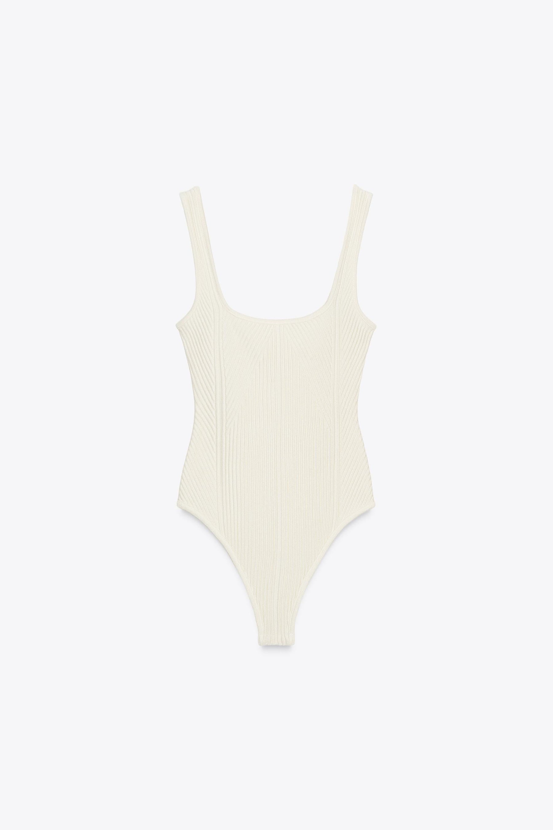 STRUKTURIERTER STRICKBody