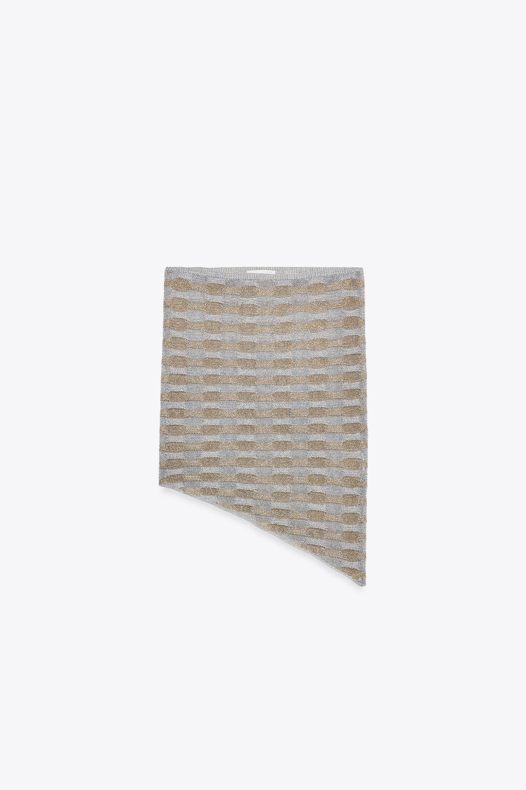 METALLIC THREAD TOP