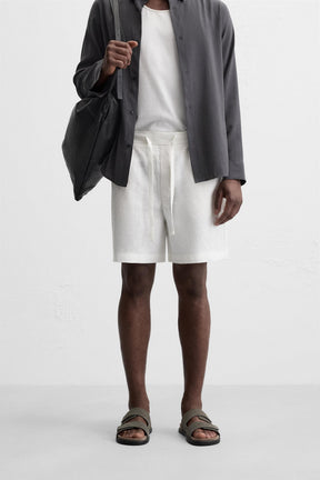 100% LINEN BERMUDA SHORTS - Image 2