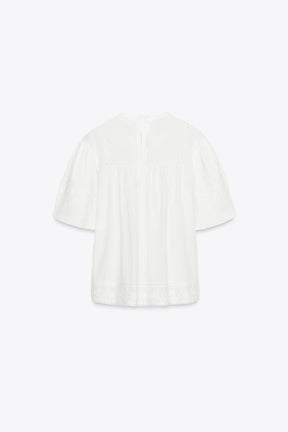 EMBROIDERED ROMANTIC BLOUSE