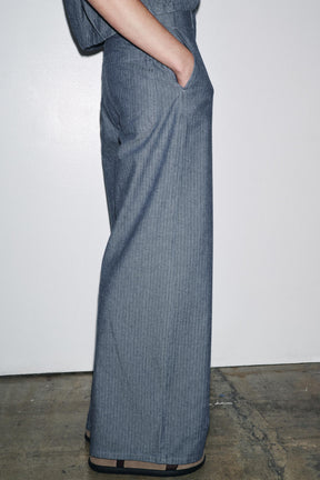 Relaxed Trousers