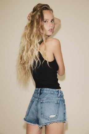 Ripped mid-waist denim shorts