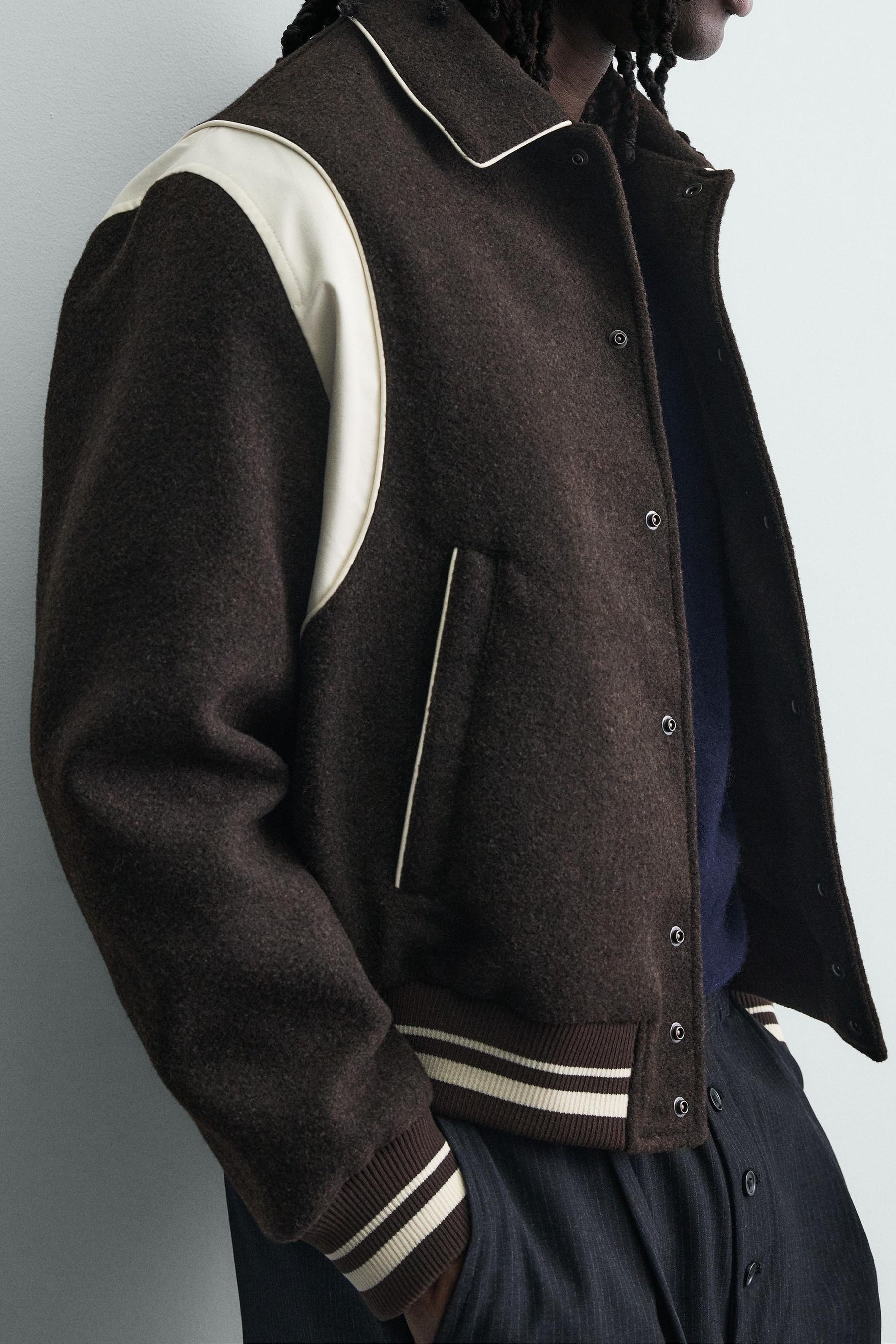 Bomberjacke mit Kontrastfarben