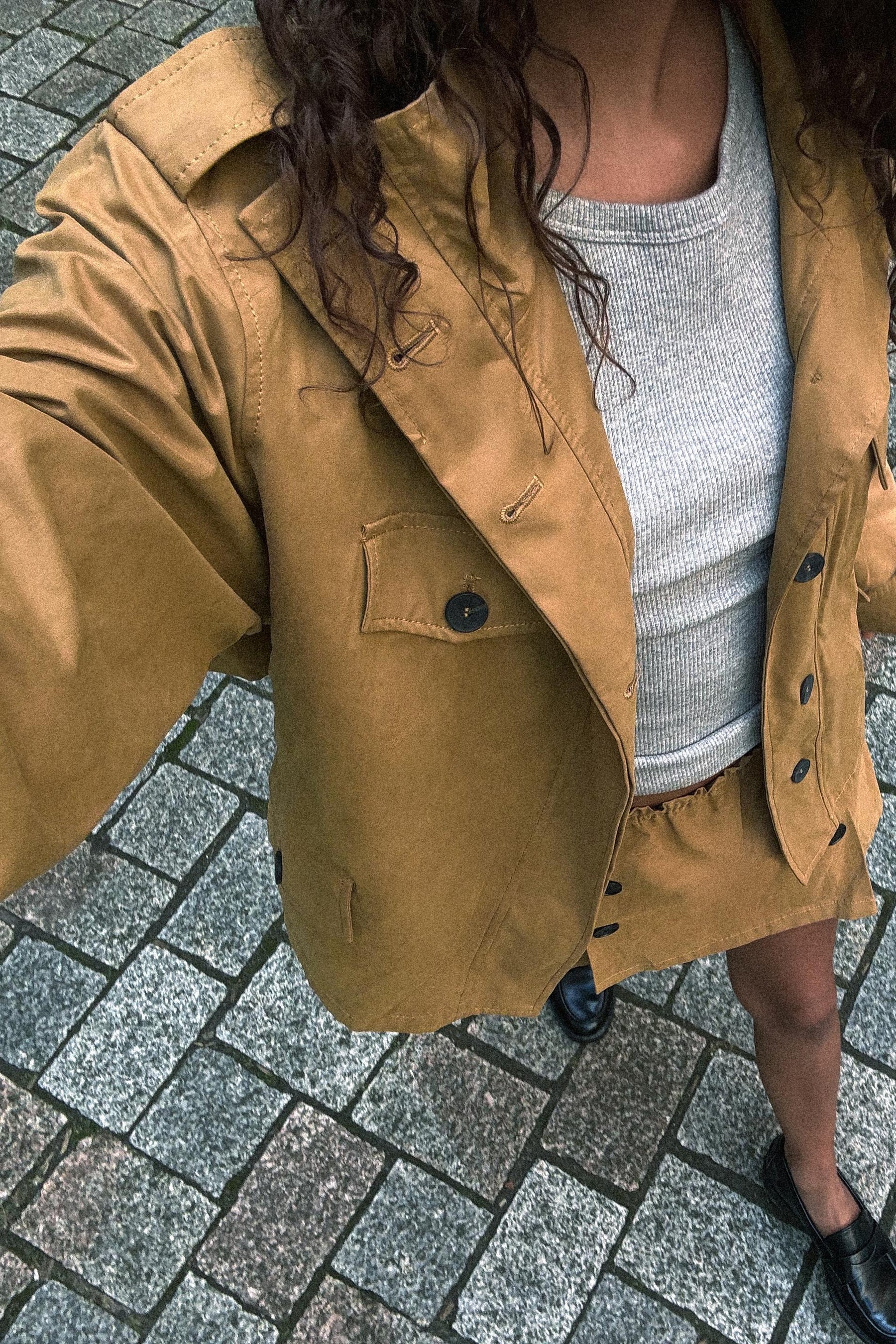 SHORT TRENCH COAT - Image 3