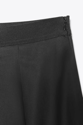 PLEATED MIDI SKIRT