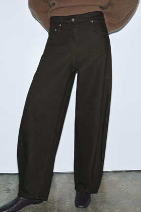 Mid-Waist Balloon Jeans