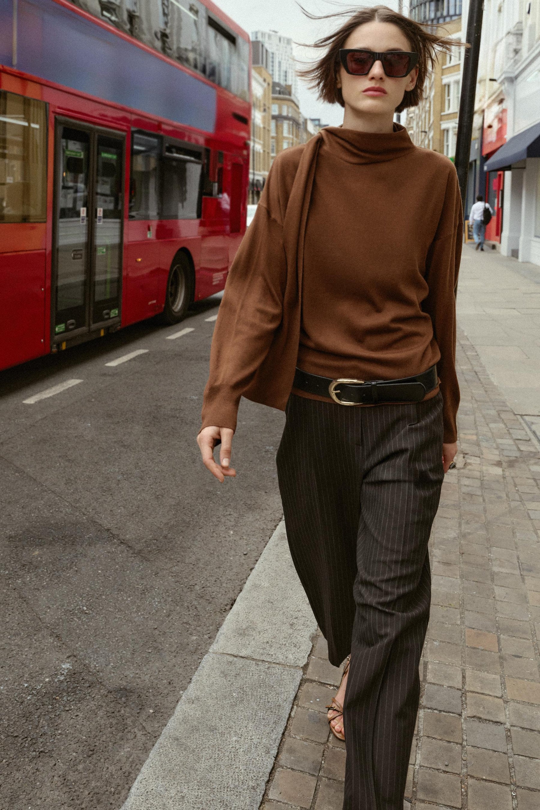 KNIT BOW JUMPER