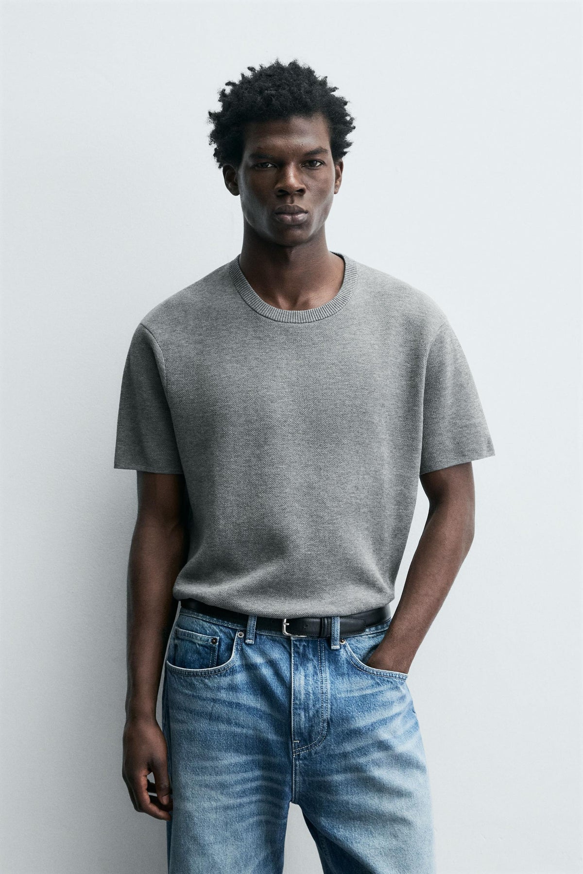 RELAXED FIT KNIT T-SHIRT - Image 2
