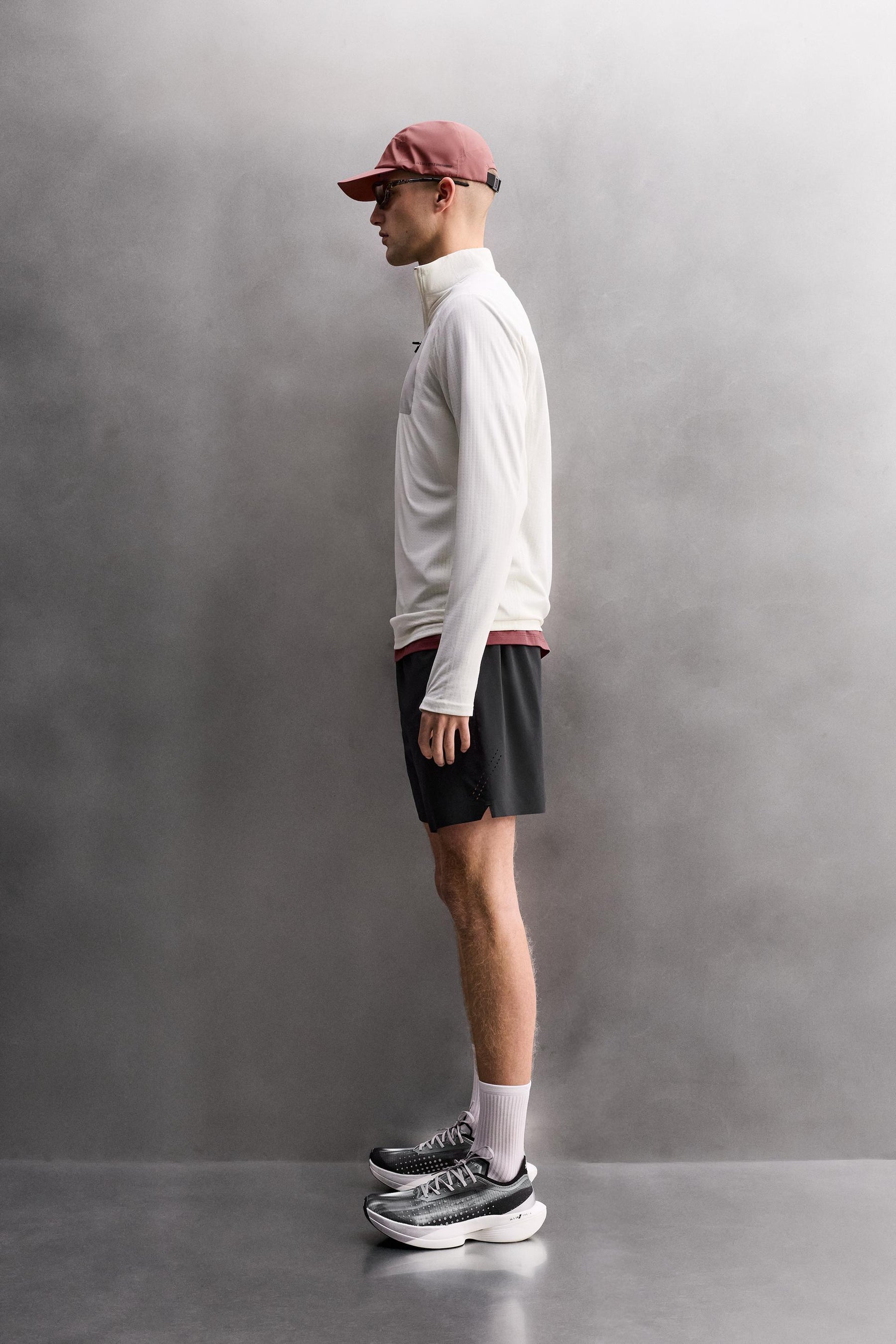 Perforierte Sommershorts