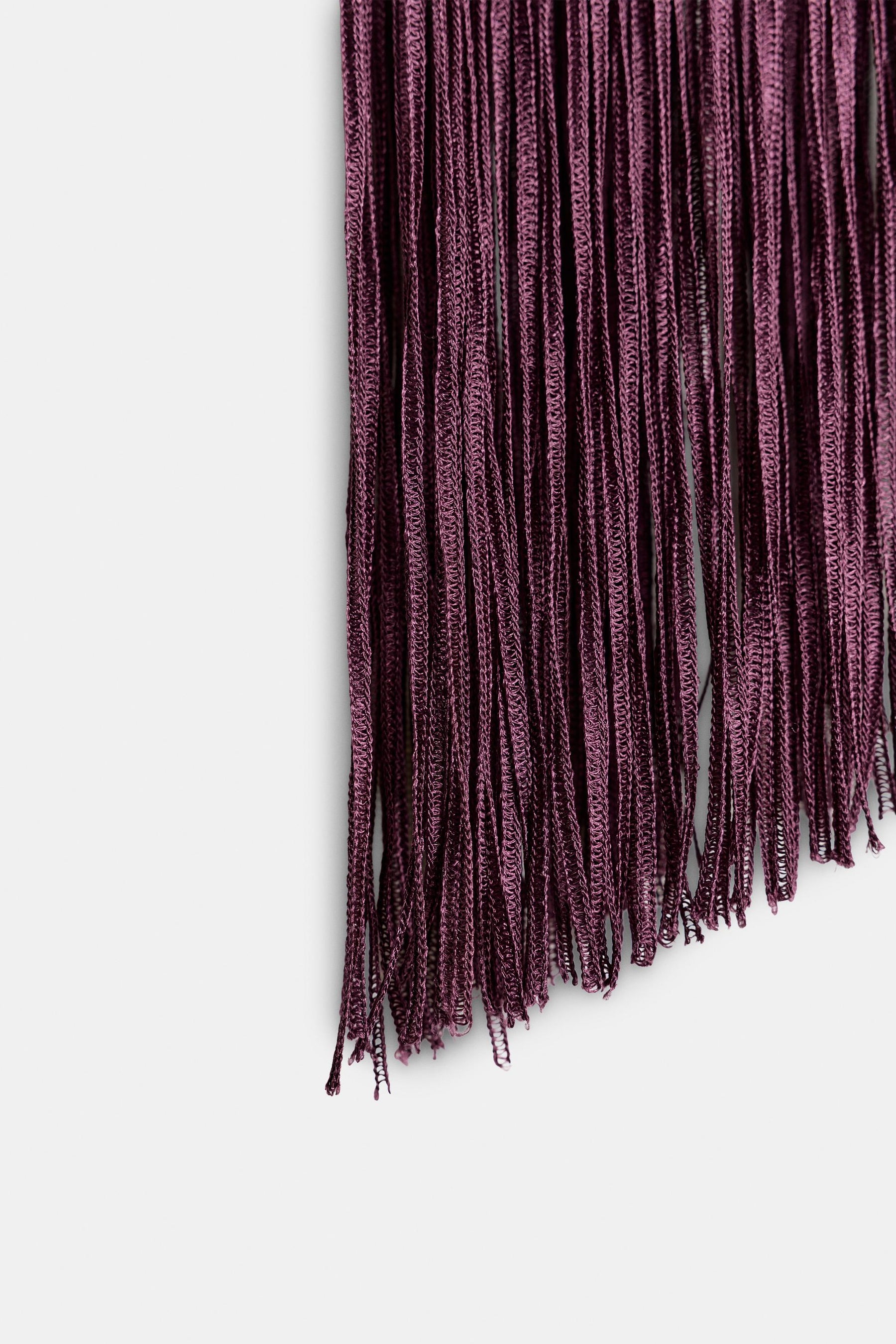 FRINGED STRETCH TOP