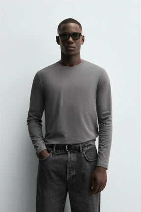 BASIC SLIM FIT T-SHIRT - Image 2