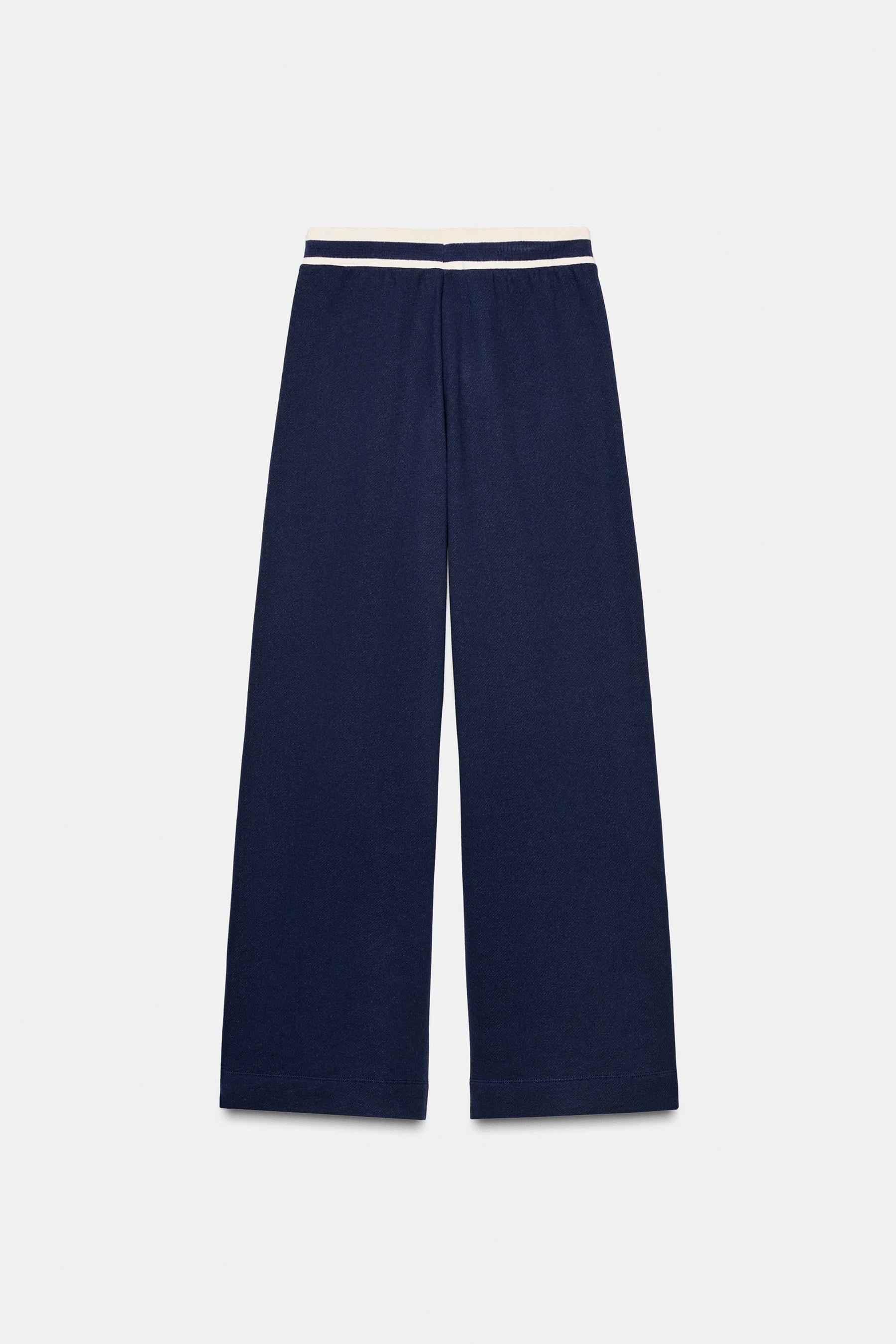 Trousers, Varsity