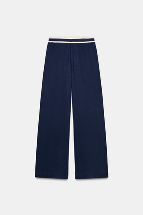 Trousers, Varsity
