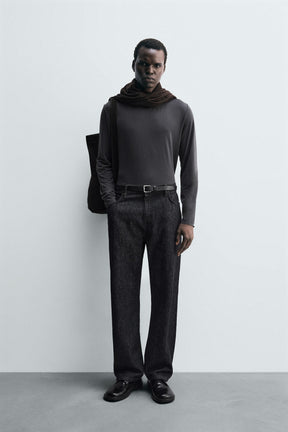 LIGHTWEIGHT LONG SLEEVE T-SHIRT - Image 1