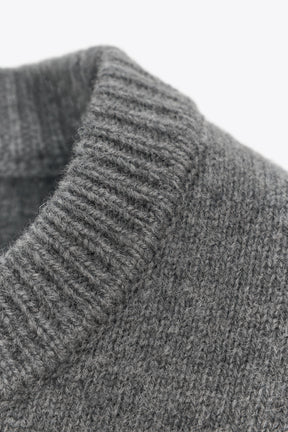 WOOL BLEND WAISTCOAT WITH SHOULDER PLEATS - Image 4