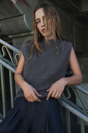 WOOL BLEND WAISTCOAT WITH SHOULDER PLEATS - Image 1