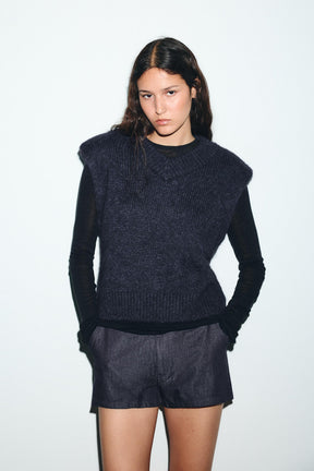 WOOL AND ALPACA WAISTCOAT WITH SHOULDER PADS - Image 2