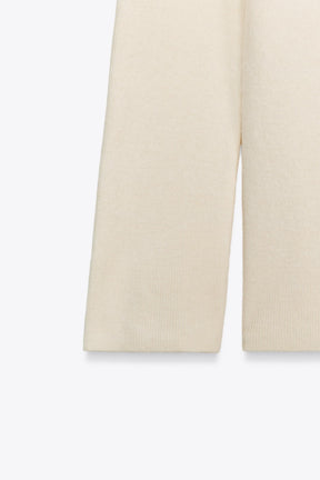 STRAPLESS KNIT TOP