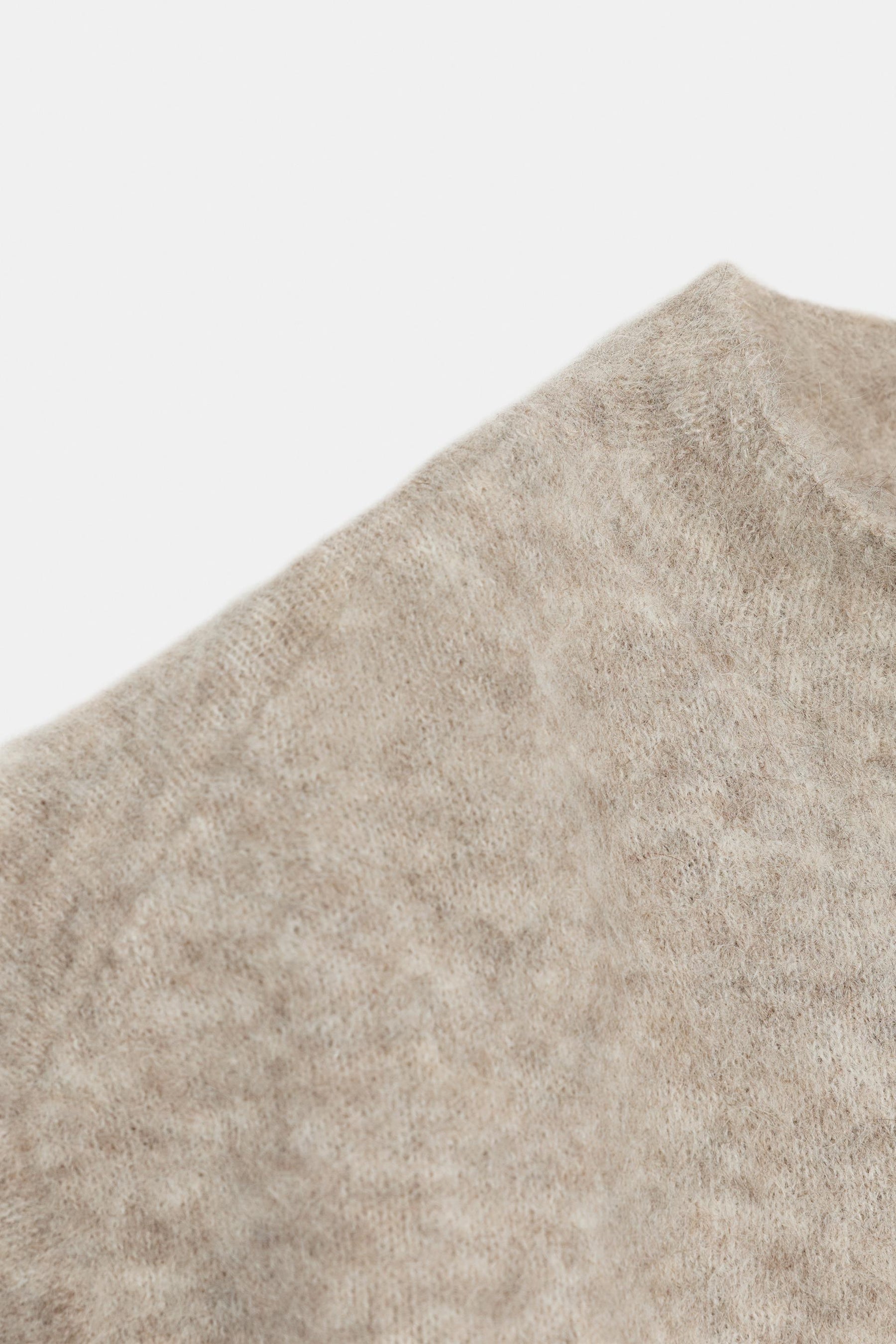 ALPACA BLEND TOP