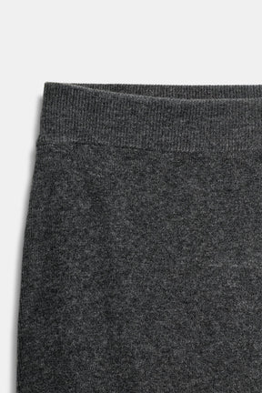 PLAIN KNIT MIDI SKIRT
